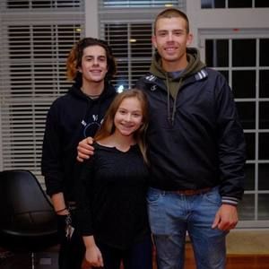 Meet your Posher, Casiano